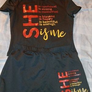 SHE Graphic Lounge Set